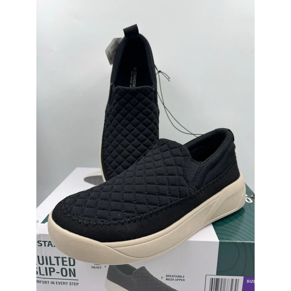 Staheekum Women's Quilted Cushioned Footbed Slip On Shoes - SIZE 8 Black